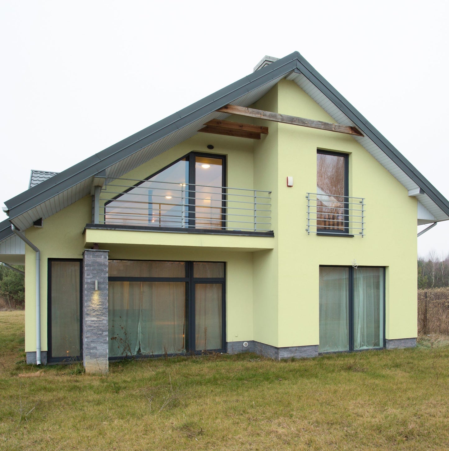 Derendo Fassadenfarbe Buttergelb mit EXTRA Wetterschutz - 4251604913869 - Derendo