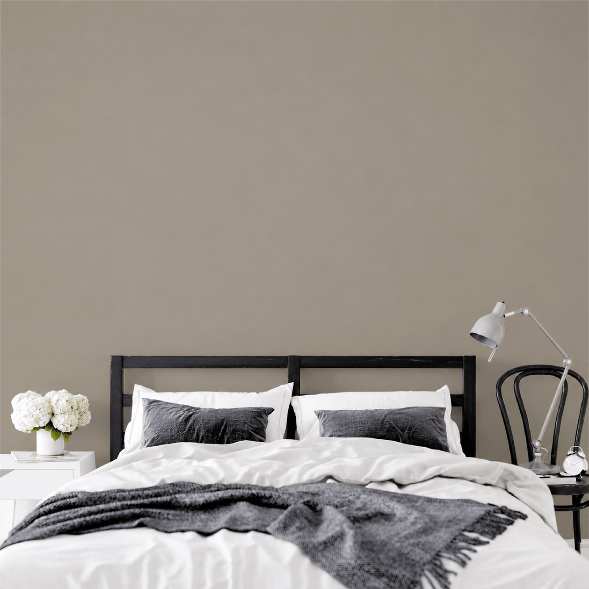 Derendo Exklusive Wandfarbe Taupe in 2.5l – Produktbild von Derendo