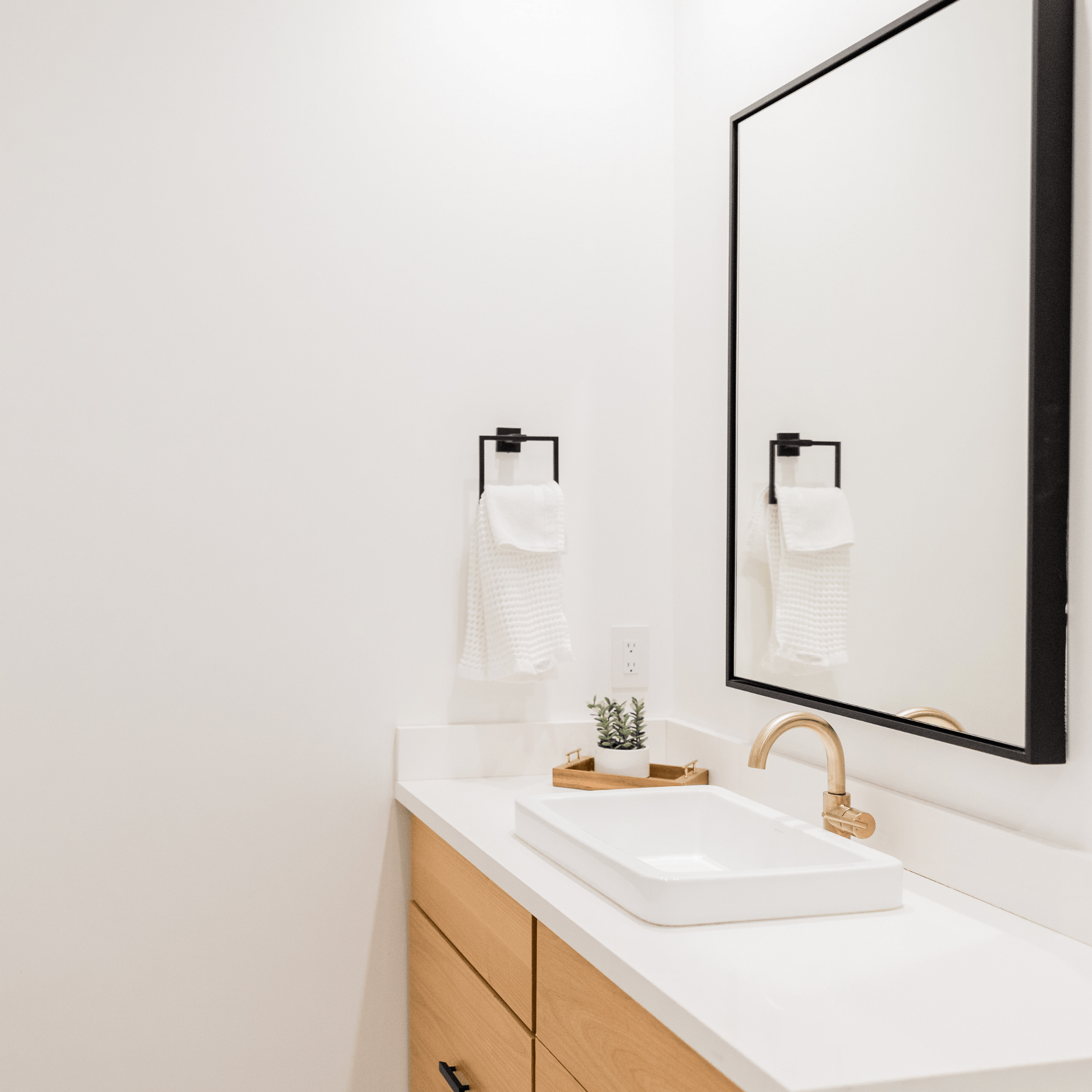 Derendo Exklusive Wandfarbe Weiß - 4251604929709 - Derendo