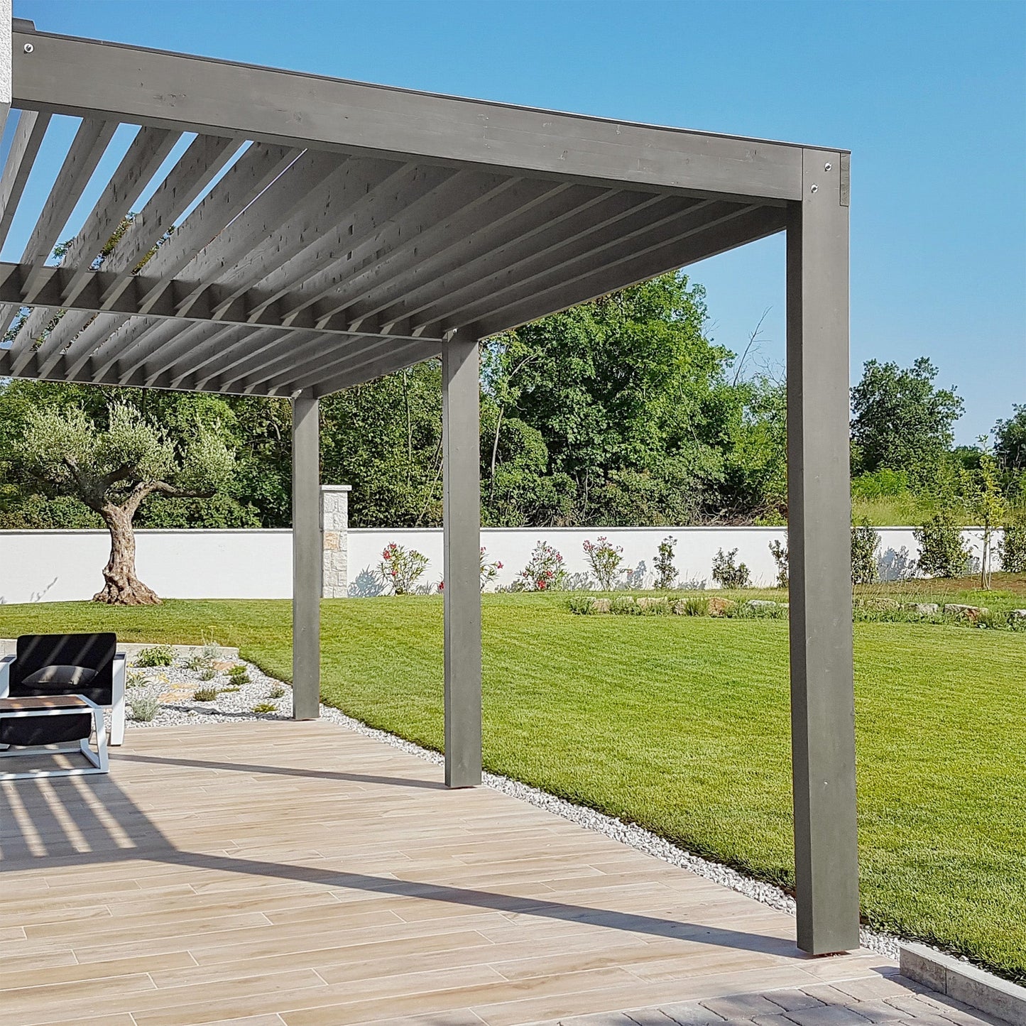 Derendo Wetterschutz Holzfarbe Silbergrau RAL 7001 in Silbergrau RAL 7001 – Produktbild von Derendo