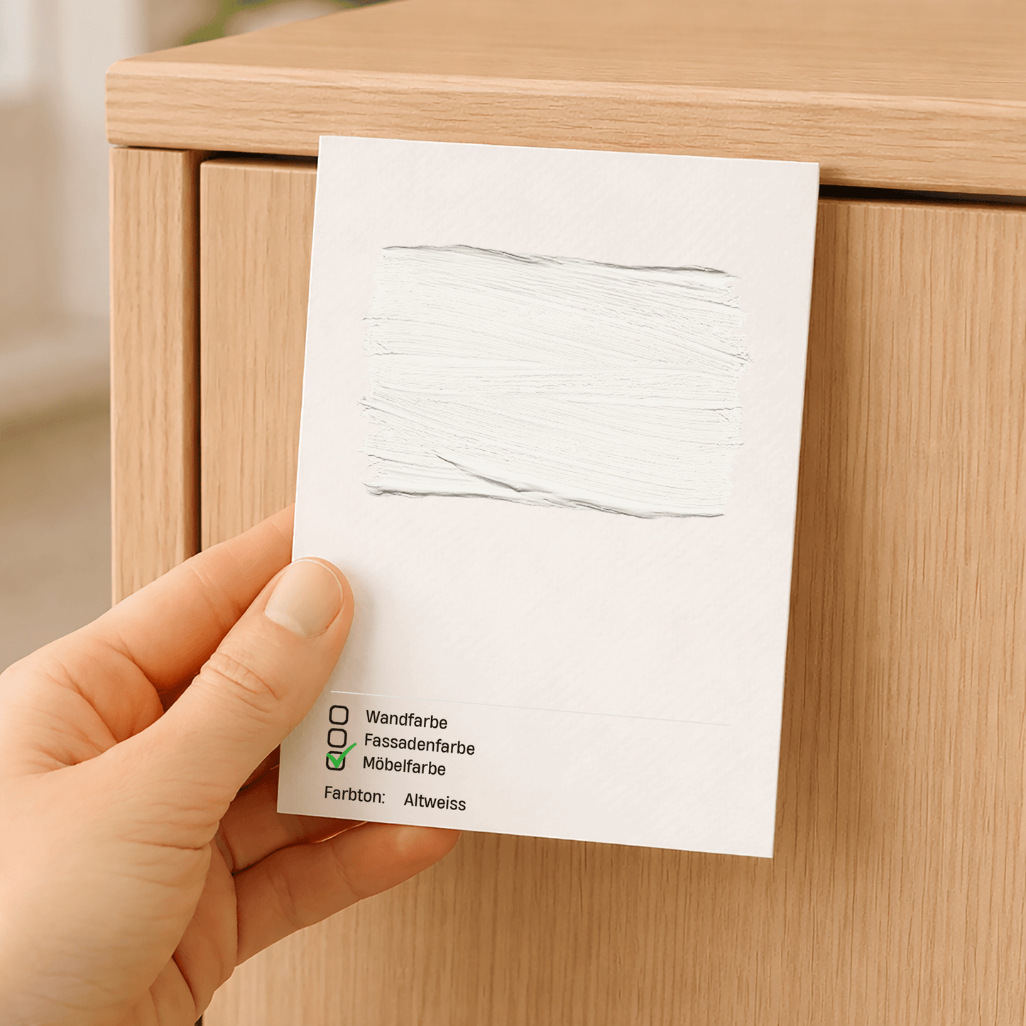 Farbmusterkarte A6 – mit echter Möbelfarbe handgestrichen auf Leinenstrukturkarton in Altweiss – Produktbild von Derendo
